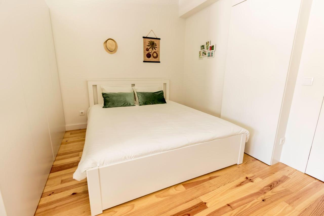Guest H4U - Porto Batalha City Center Exterior foto